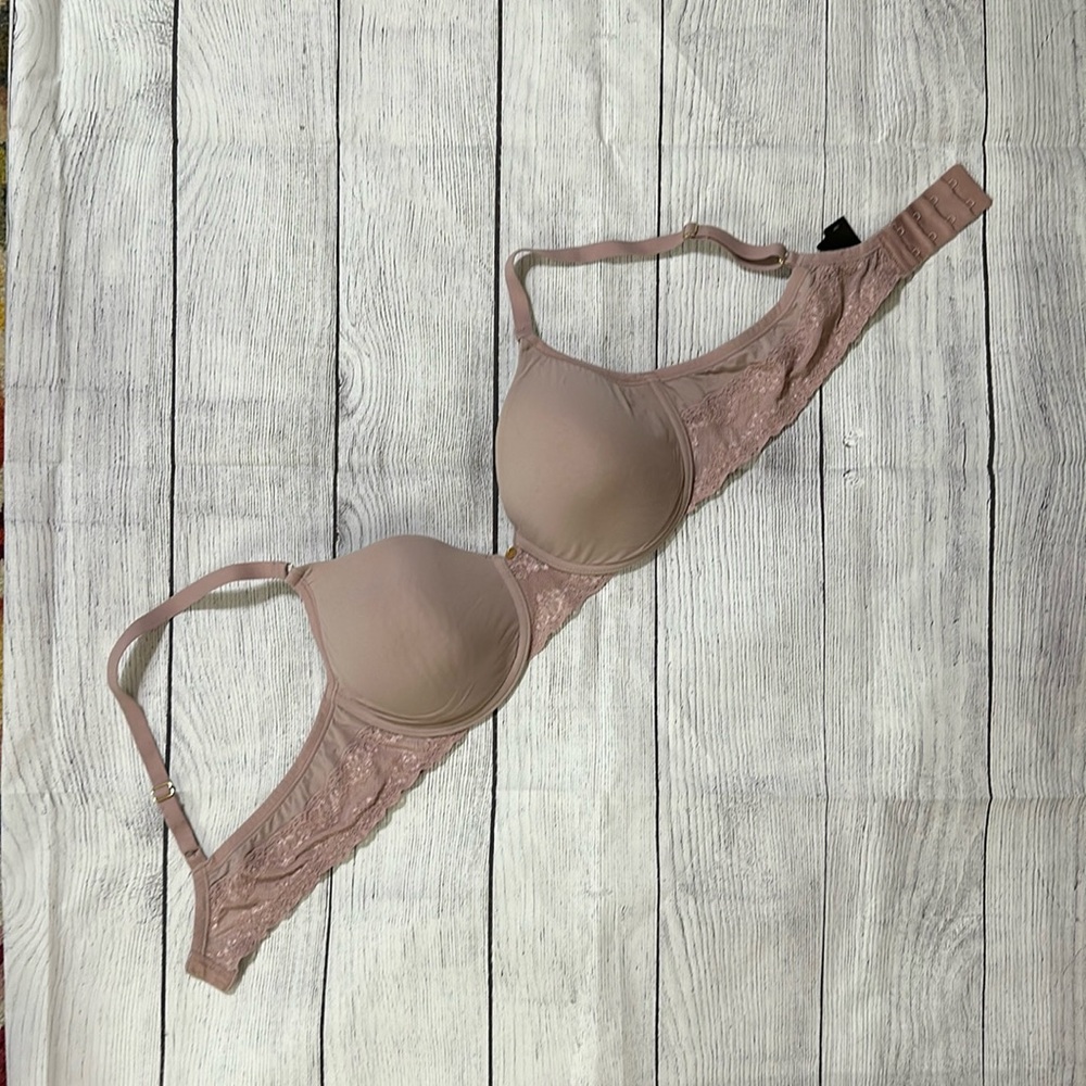 Natori Bliss Perfection Underwire Contour Bra. Size 36B. Color “antique.”